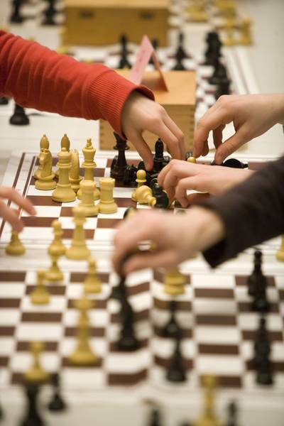 Schach trainiert die Konzentrationsfähigkeit ungemein. Foto: djd/Barclaycard Barclays Bank PLC Schach trainiert die Konzentrationsfähigkeit ungemein. Foto: djd/Barclaycard Barclays Bank PLC