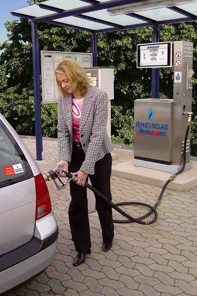 Fahrzeugstatistik, Tankstellen-Netz und Reichweite? LPG hatüberall die Nase vorn Fahrzeugstatistik, Tankstellen-Netz und Reichweite? LPG hatüberall die Nase vorn