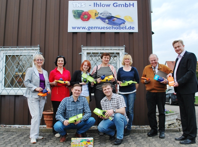Ukrainische Delegation mit Gemüsehobeln