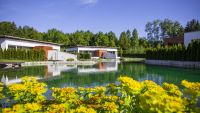 Anlage mit Teich Sommer © Andreas Schatzl Anlage mit Teich Sommer © Andreas Schatzl