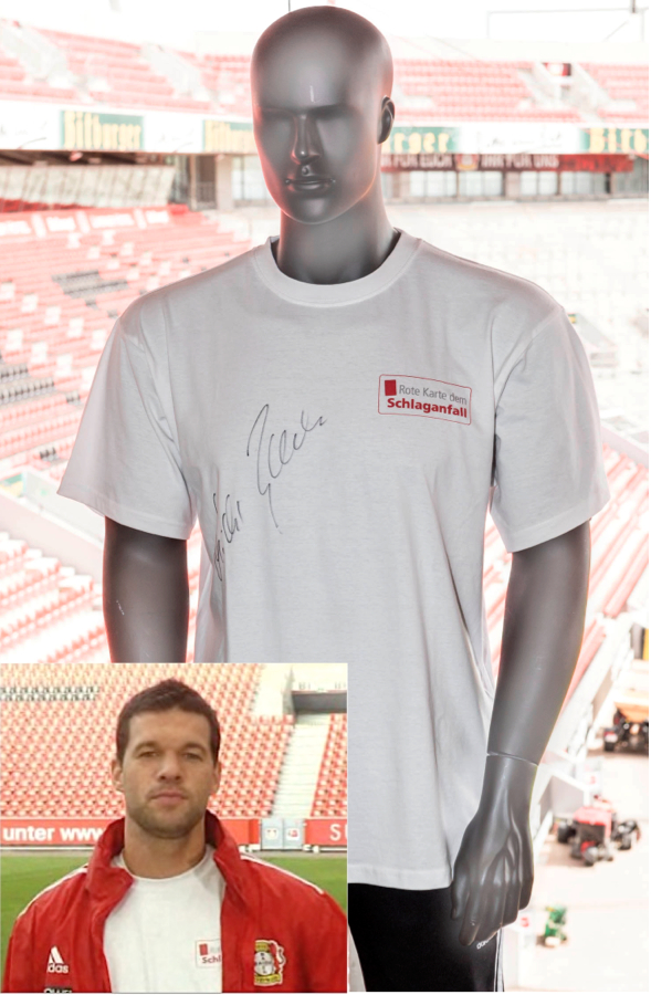 Versteigerung für den guten Zweck: T-Shirt von Michael Ballack Versteigerung für den guten Zweck: T-Shirt von Michael Ballack