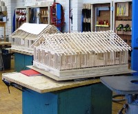Handwerkliche Fächer wie Woodworking können auf dem Stundenplan stehen. © ec.se GmbH Handwerkliche Fächer wie Woodworking können auf dem Stundenplan stehen. © ec.se GmbH