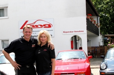 (Foto: © hl-studios): Stephan und Anita Lang, Kfz-Meisterbetrieb Lang, Erlangen