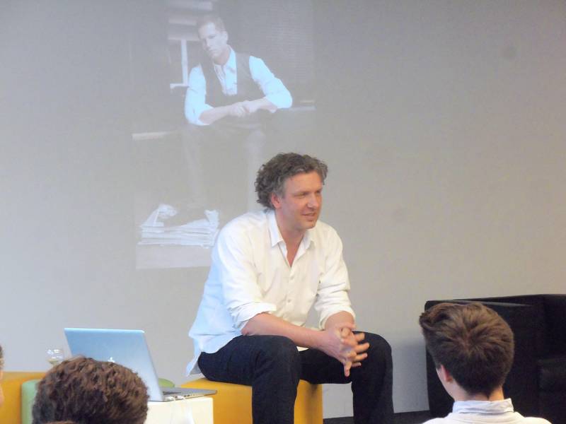 Fotograf Thomas Leidig hautnah beim MHMK Medientalk am Campus Hamburg Fotograf Thomas Leidig hautnah beim MHMK Medientalk am Campus Hamburg