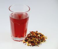 Ernährungsportal abnehmen.net: Selbstgemachte Eistees erfrischen und kommen ohne Zucker aus Ernährungsportal abnehmen.net: Selbstgemachte Eistees erfrischen und kommen ohne Zucker aus