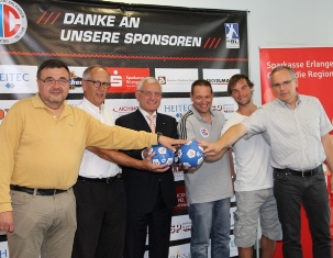 (© Foto: hl-studios, Erlangen): Das erweiterte Trainer-Team (© Foto: hl-studios, Erlangen): Das erweiterte Trainer-Team