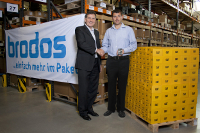 Colin Batt (links), CFO der Bullitt Group, und Stefan Vitzithum, COO der Brodos AG. Colin Batt (links), CFO der Bullitt Group, und Stefan Vitzithum, COO der Brodos AG.