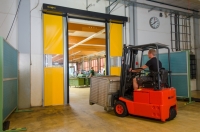 Das neue NOVOSPRINT ist das schnellste Industrietor der Welt Das neue NOVOSPRINT ist das schnellste Industrietor der Welt