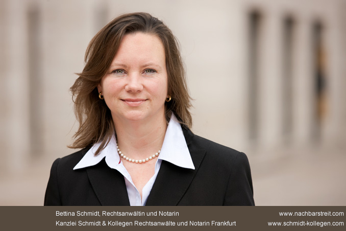 Bettina Schmidt, Rechtsanwältin in Frankfurt, zu häufigen Streitfragen zwischen Nachbarn. Bettina Schmidt, Rechtsanwältin in Frankfurt, zu häufigen Streitfragen zwischen Nachbarn.