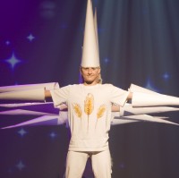 Eine Szene aus dem Musical Joseph - aufgeführt bei der DCG Die Christliche Gemeinde Eine Szene aus dem Musical Joseph - aufgeführt bei der DCG Die Christliche Gemeinde