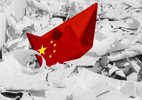 Altpapier wird nach China verschifft. Bleibt den Papiermühlen hier noch genügendübrig?