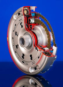 BorgWarner liefert seine DualTronic® Steuerungs- und Kupplungsmodule an die SAIC Motor Corporation.