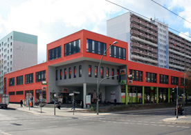 Das moderne Büro-/Geschäftshauses 