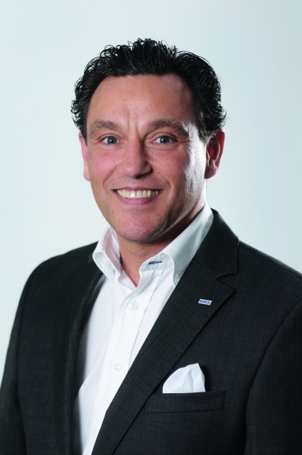 Rolf Schmitz ist neuer Gebietsverkaufsleiter Nordrhein-Westfalen. Rolf Schmitz ist neuer Gebietsverkaufsleiter Nordrhein-Westfalen.