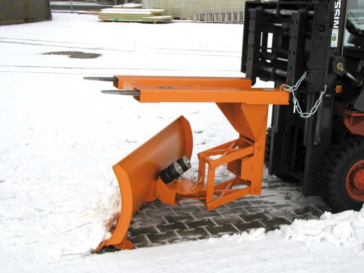 Schneepflug für Stapler mit automatischer Niveauregulierung