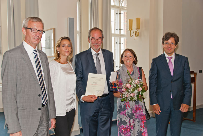 Staatssekretär Guido Beermann, Astrid Vieth (SIBB), Dr. Ortwin Wohlrab mit Ehefrau u. SIBB-Vorstands Staatssekretär Guido Beermann, Astrid Vieth (SIBB), Dr. Ortwin Wohlrab mit Ehefrau u. SIBB-Vorstands