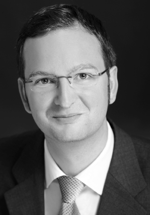 Dr. Florian Kessler ist Executive Director von Wülfing Zeuner Rechel (WZR) Peking Dr. Florian Kessler ist Executive Director von Wülfing Zeuner Rechel (WZR) Peking