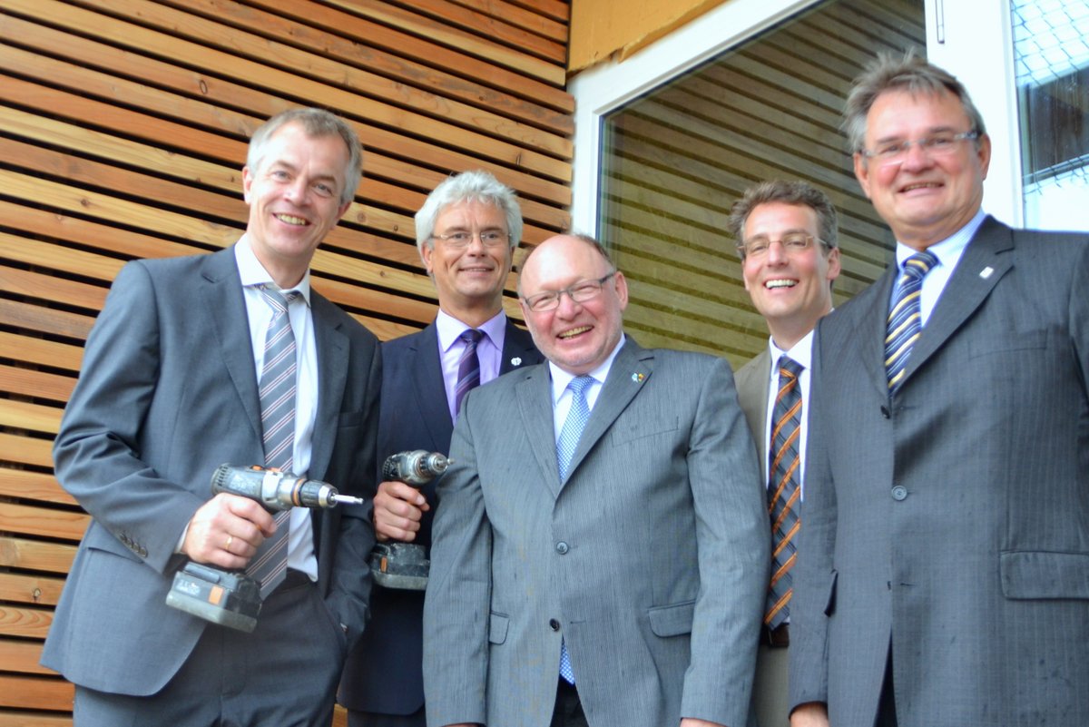 Ein rundum gelungenes Richtfest mit Umweltminister Johannes Remmel (l.). Ein rundum gelungenes Richtfest mit Umweltminister Johannes Remmel (l.).