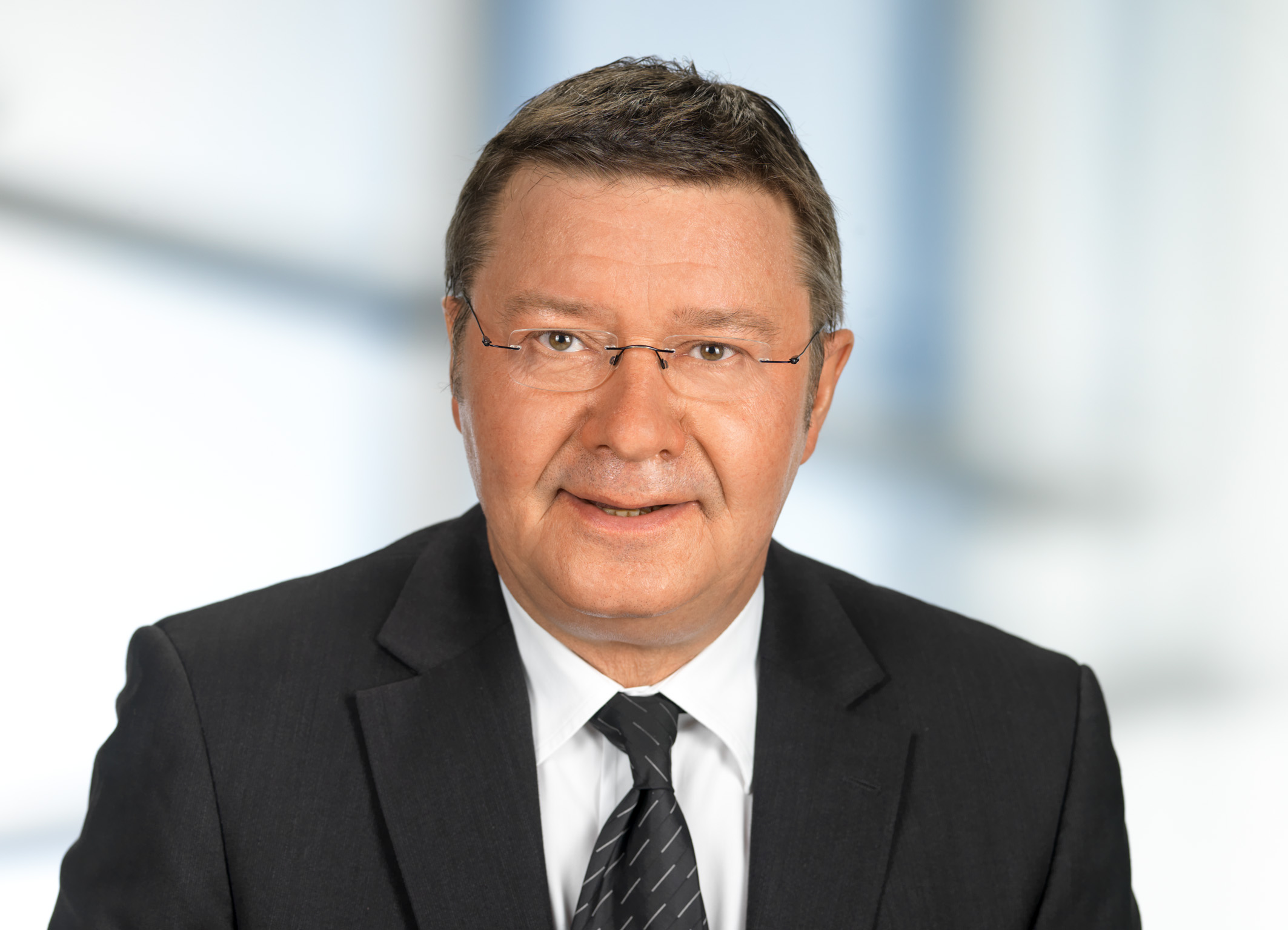 Anton Jenzer, DMVÖPräsident Anton Jenzer, DMVÖPräsident