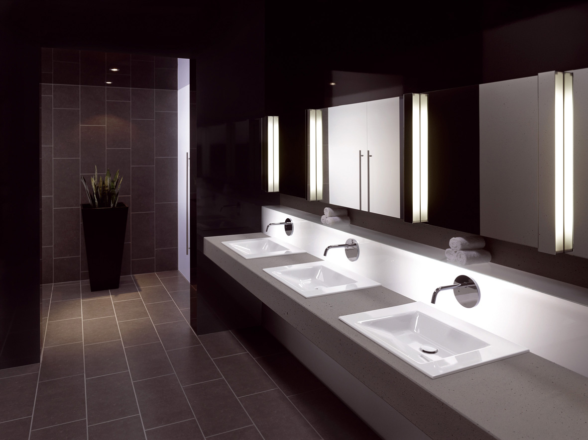 Design und Funktion auch inöffentlichen Sanitärräumen - mit Stahl/Email-Objekten von Bette. Design und Funktion auch inöffentlichen Sanitärräumen - mit Stahl/Email-Objekten von Bette.