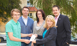 N. Stark (Azubi), S. Hohmann, K. Fischer, A. Keidel und H. Thunack (Vorstand)- von links