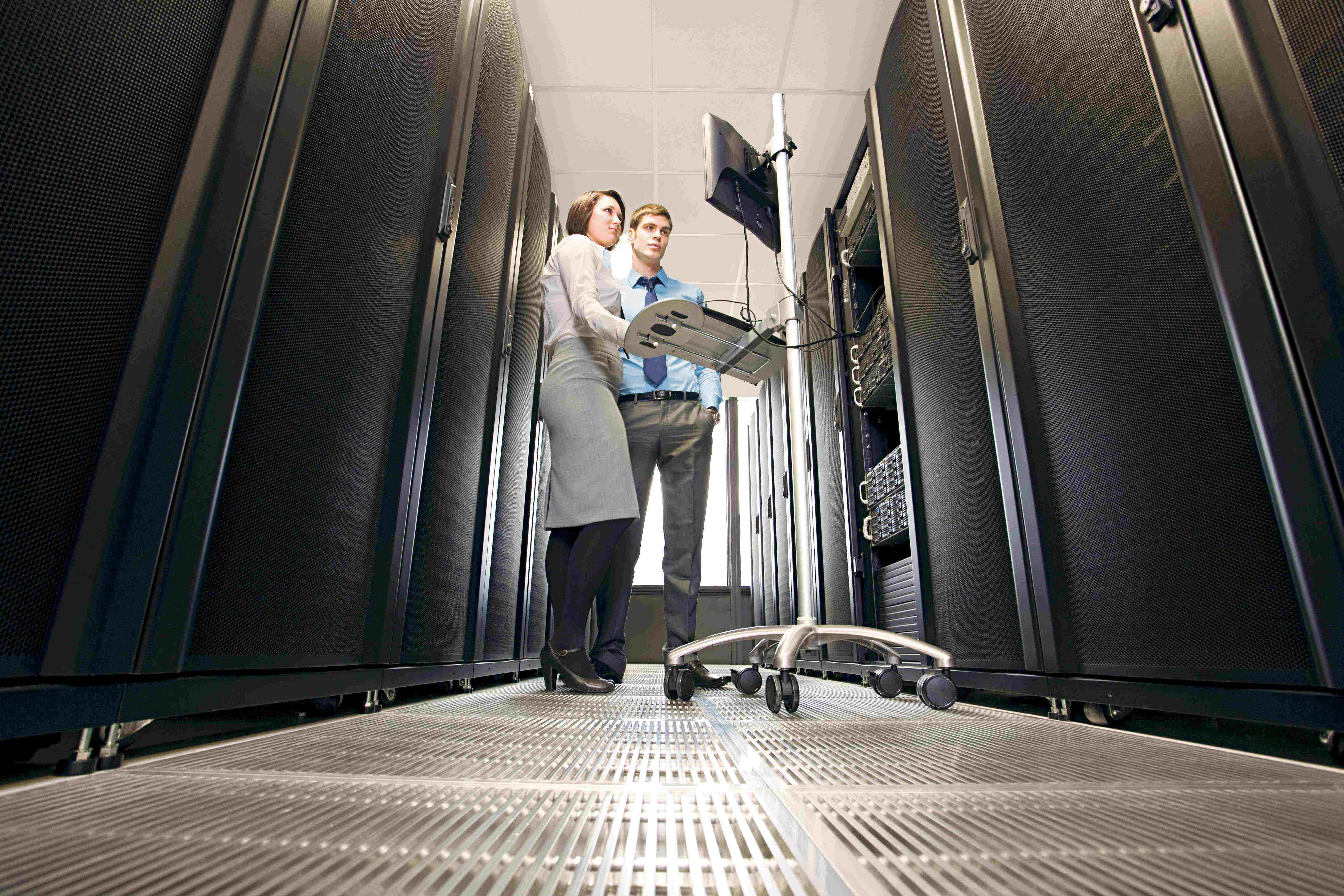 Ethernet Fabrics als Grundlage für SDN (Brocade)