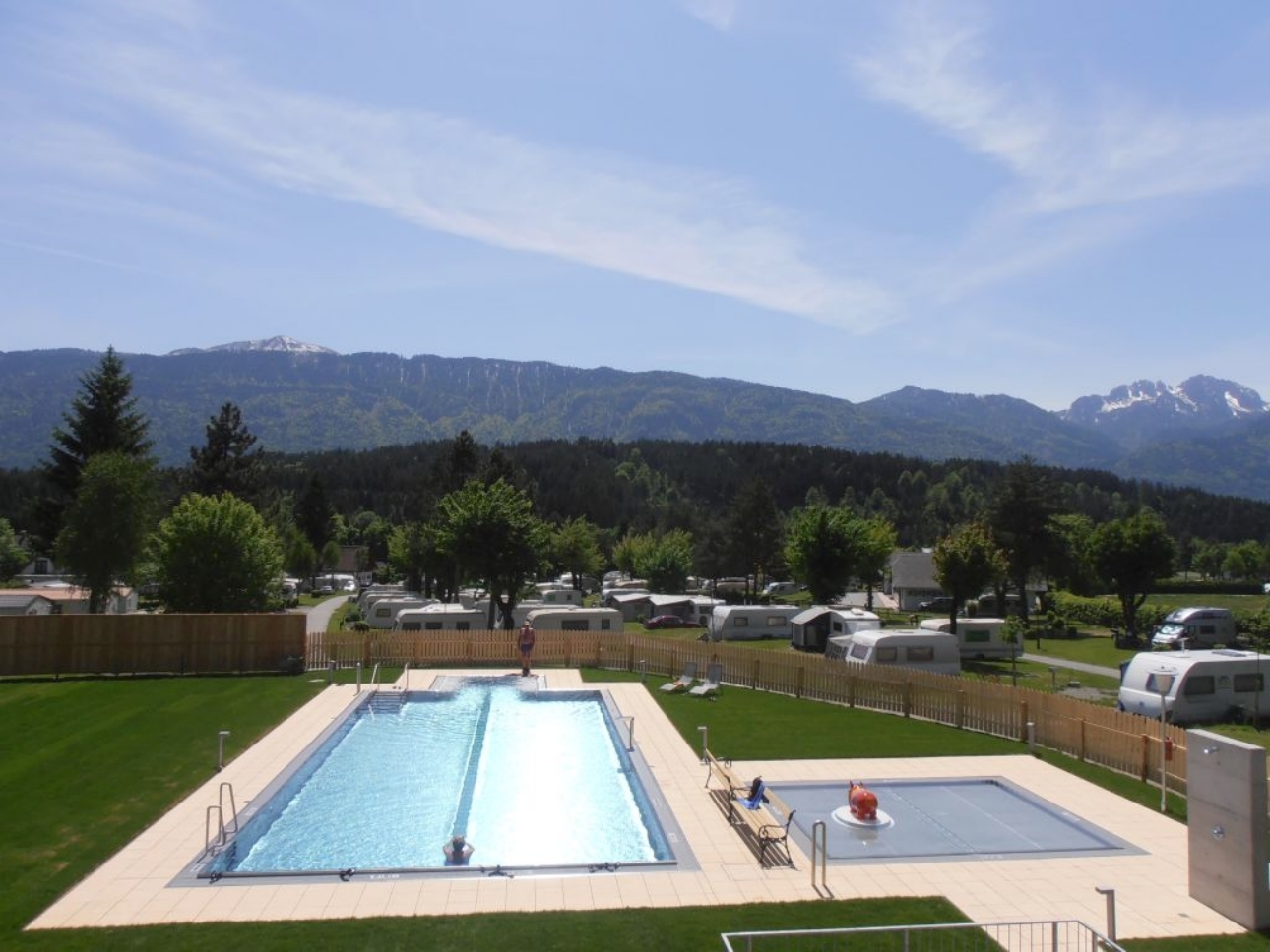 Camping, Wasserspaß, Berge und Genuss. Foto: schluga.com