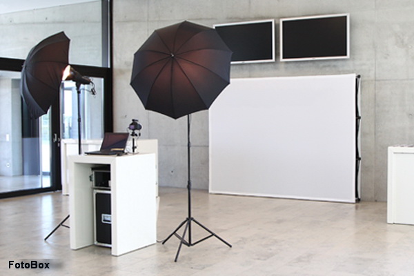 EventModule bei Kölner Events - Eventmanagerin Ellen Kamrad Eventfotograf Felix Faller kooperieren EventModule bei Kölner Events - Eventmanagerin Ellen Kamrad Eventfotograf Felix Faller kooperieren