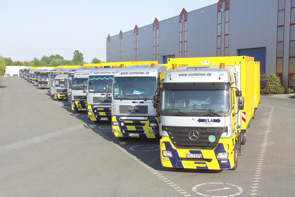 Die Lkw-Flotte ist europaweit auf den Autobahnen mit den ELA-Raumsystemen unterwegs .