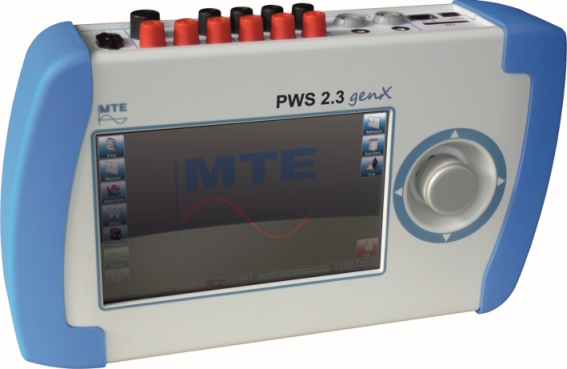 Der dreiphasige, mobile, elektronische Prüfzähler von EMH im modernen Design