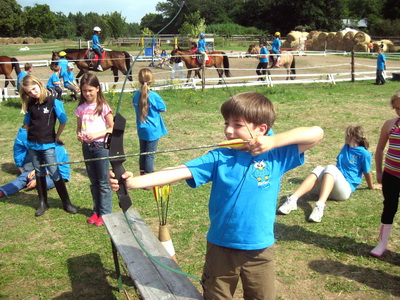 Bogenschießen und Reiten