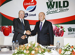 Partnerschaft am türkischen Markt: Dr. Hans-Peter Wild (l.), WILD Flavors GmbH, und NihatÖzdemir, LI Partnerschaft am türkischen Markt: Dr. Hans-Peter Wild (l.), WILD Flavors GmbH, und NihatÖzdemir, LI