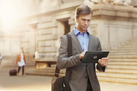 Mit Dell NetReady können Anwender jederzeit unkompliziert im Internet surfen. (Bild: Dell) Mit Dell NetReady können Anwender jederzeit unkompliziert im Internet surfen. (Bild: Dell)