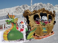 Mit der Goldenen Kutsche durchs Kinderkaiserland