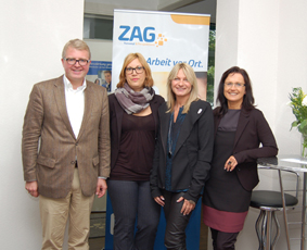 MdB Frank Schäffler und das ZAG-Team in Bünde MdB Frank Schäffler und das ZAG-Team in Bünde