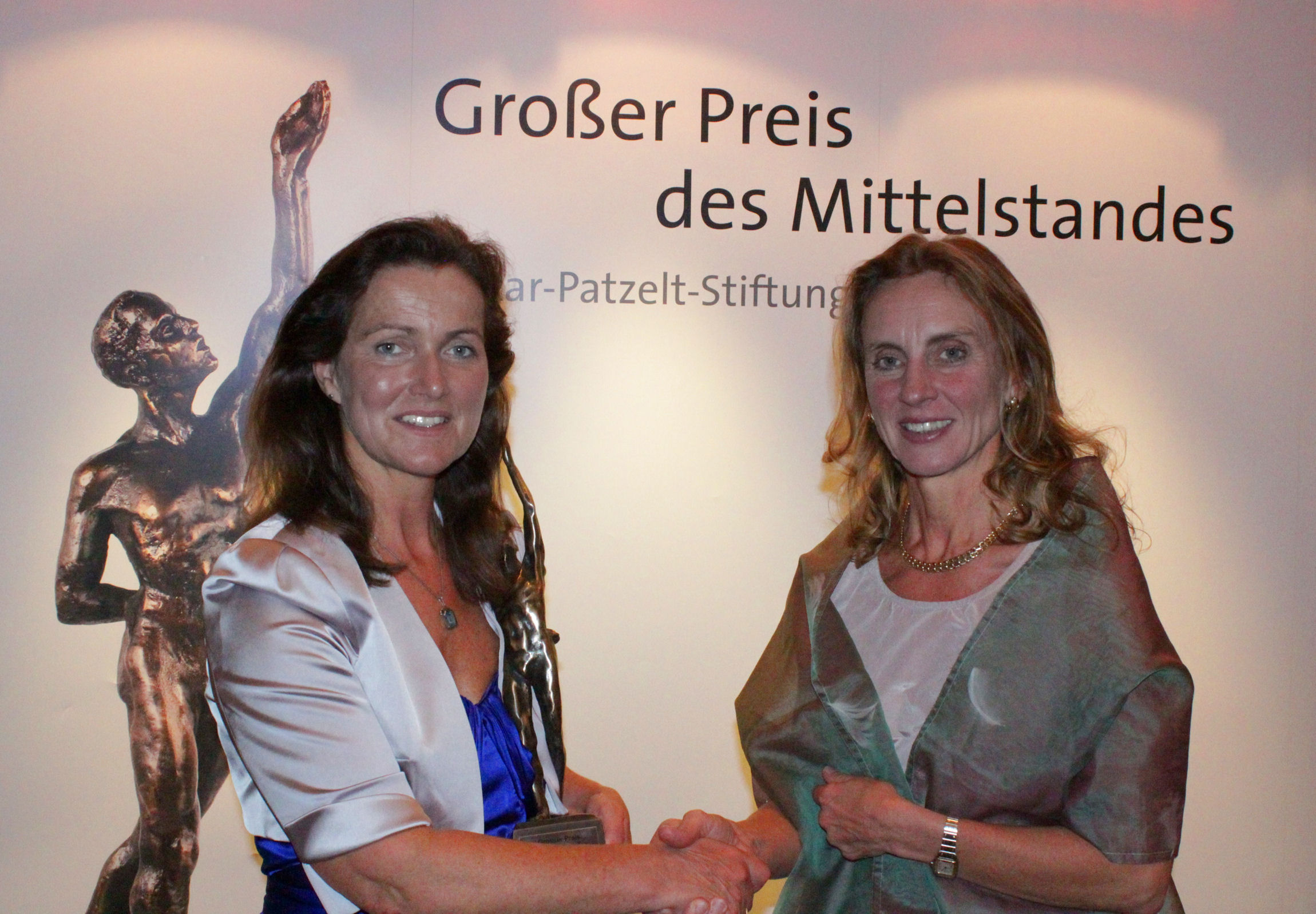 Dr. Elisabeth Decker, Meavision, Dr. Christine Lötters, SC Lötters, beide Bonn Dr. Elisabeth Decker, Meavision, Dr. Christine Lötters, SC Lötters, beide Bonn