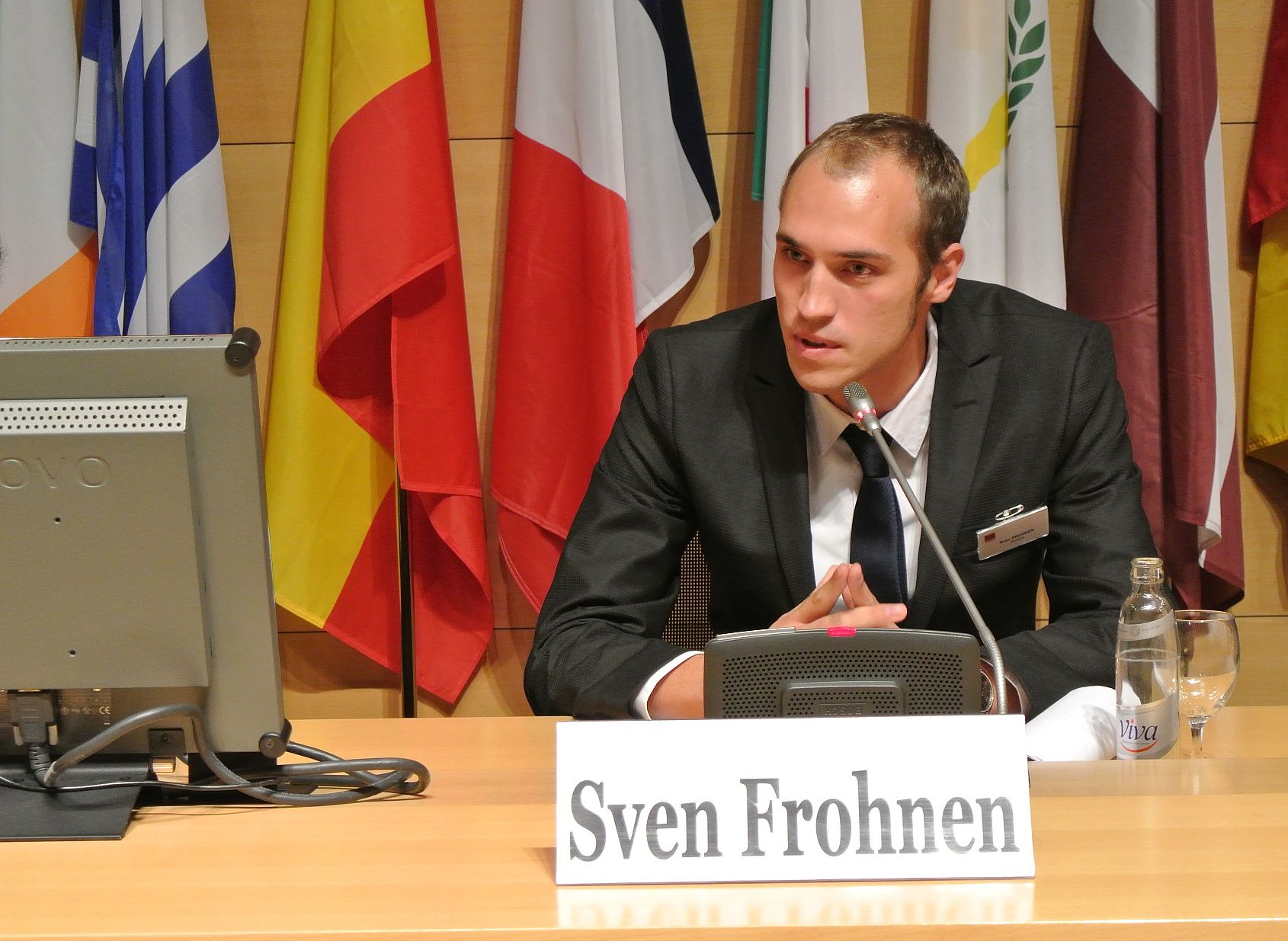 Sven Frohnen, Student der eufom University in Luxemburg Sven Frohnen, Student der eufom University in Luxemburg