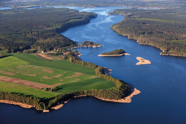 Die Masurische Seenplatte mit dem Hausboot entdecken