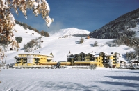 Hotel in der Winterlandschaft Hotel in der Winterlandschaft