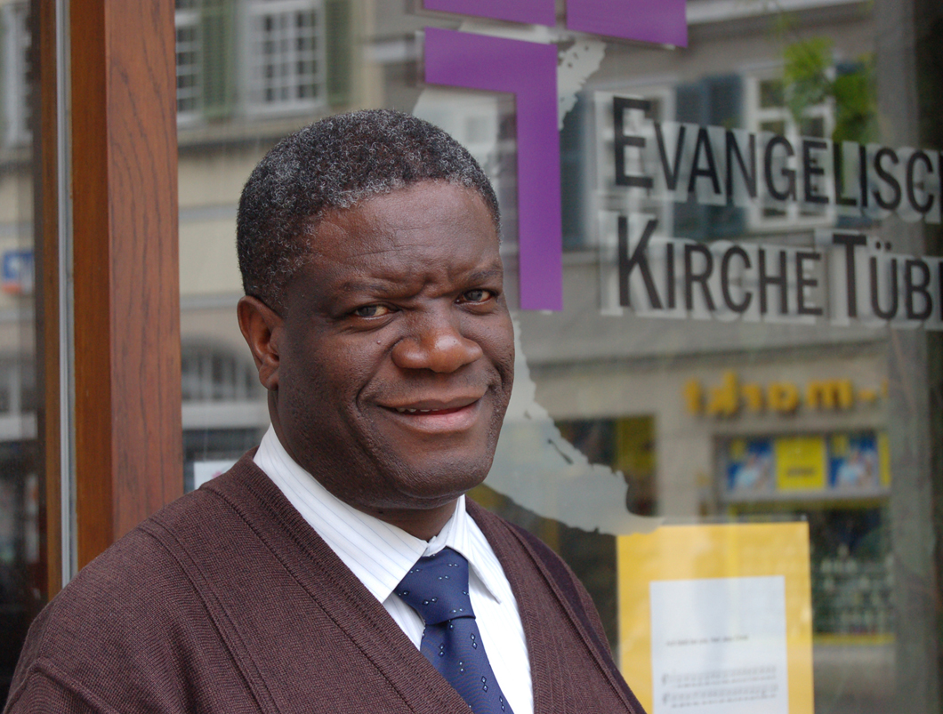 Der kongolesische Gynäkologe Dr. Denis Mukwege bei seinem Besuch beim Difäm in Tübingen im Jahr 2010