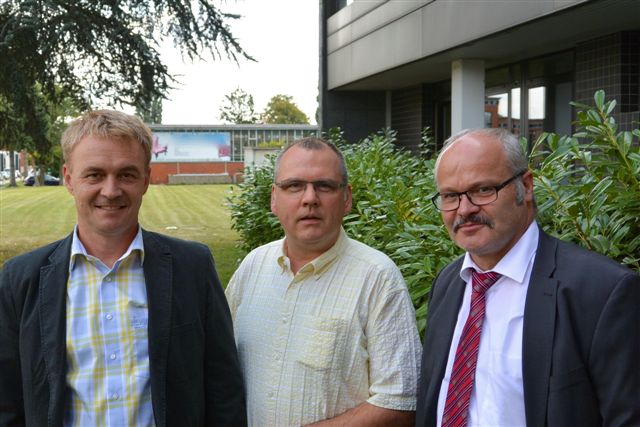 Stefan Jacob (DREWAG) Dieter Grün (Stadtwerke Heidelberg Netze) und Hans-Josef Kissel (EWR, Worms)