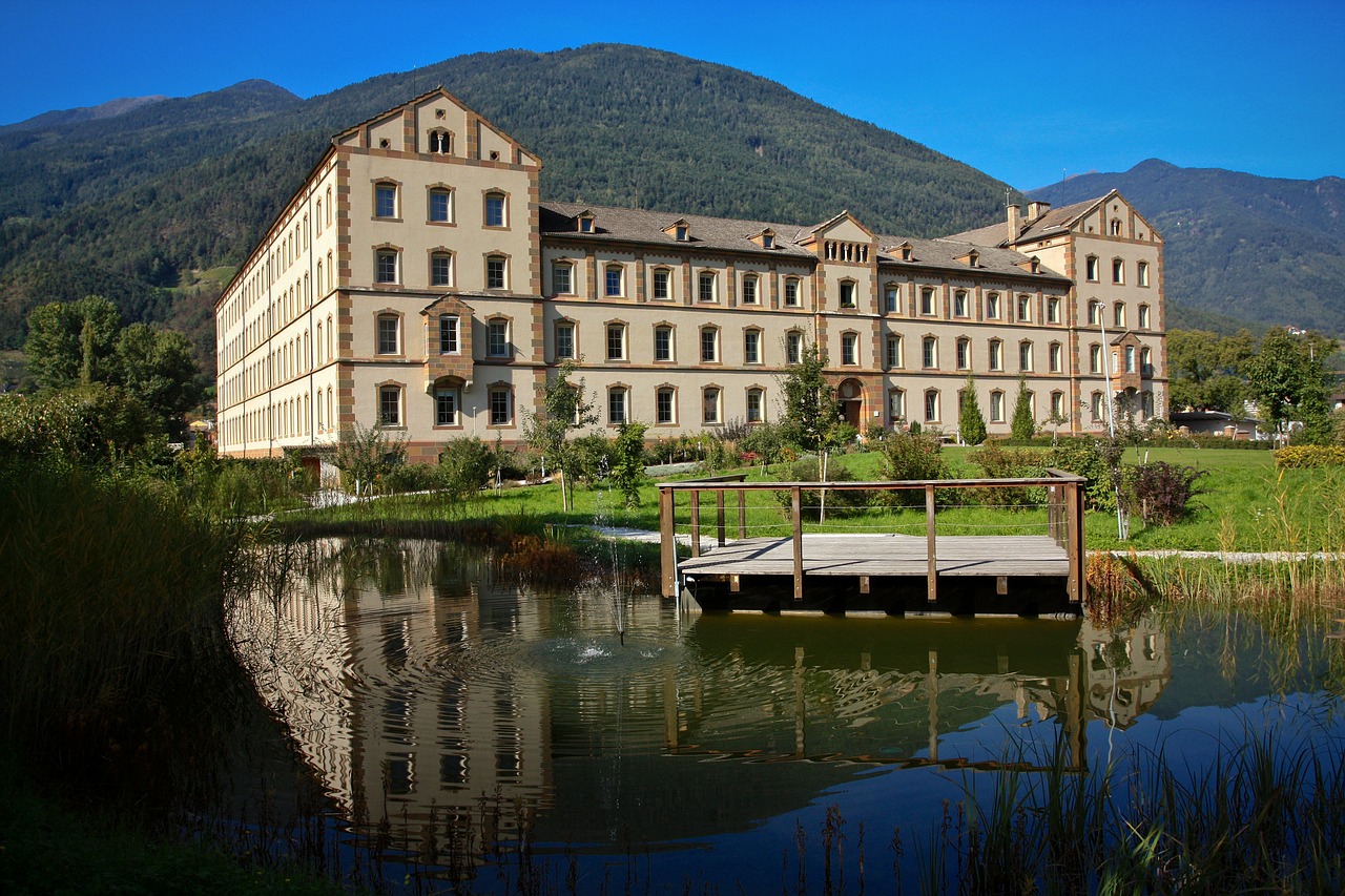 Hotel-Domains haben gute Aussichten bei Google besser plaziert zu sein als andere Domains