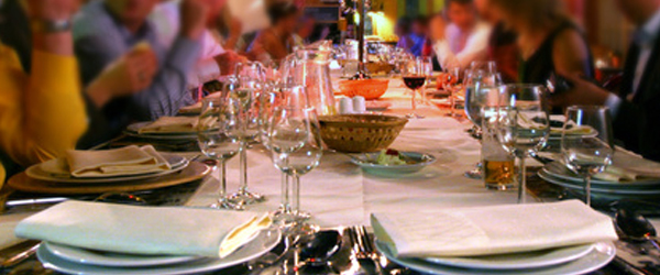 Restaurant-Touren ist ein Special-Event-Angebot der Erlebnisgastronomie mit Wunderwald Berlin. Restaurant-Touren ist ein Special-Event-Angebot der Erlebnisgastronomie mit Wunderwald Berlin.