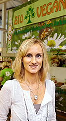 BIOVEGAN-Geschäftsführerin Nicol Gärtner setzt auf eine ausgewogene Ernährung – ohne Fleisch. Quell BIOVEGAN-Geschäftsführerin Nicol Gärtner setzt auf eine ausgewogene Ernährung – ohne Fleisch. Quell