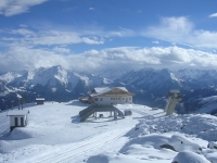 Kristallhütte mit Winterpanorama Kristallhütte mit Winterpanorama