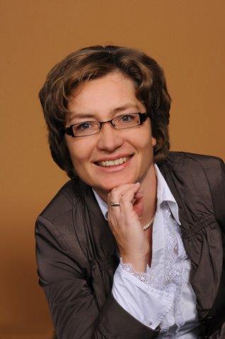 Heike Hartmann ist Macherin auf Zeit für kleine und mittelständische Unternehmen Heike Hartmann ist Macherin auf Zeit für kleine und mittelständische Unternehmen
