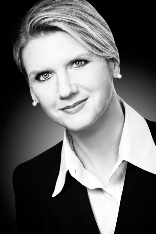 Dr. med. Silke Datzer: Referentin JAKO-O Familien-Kongress 2013