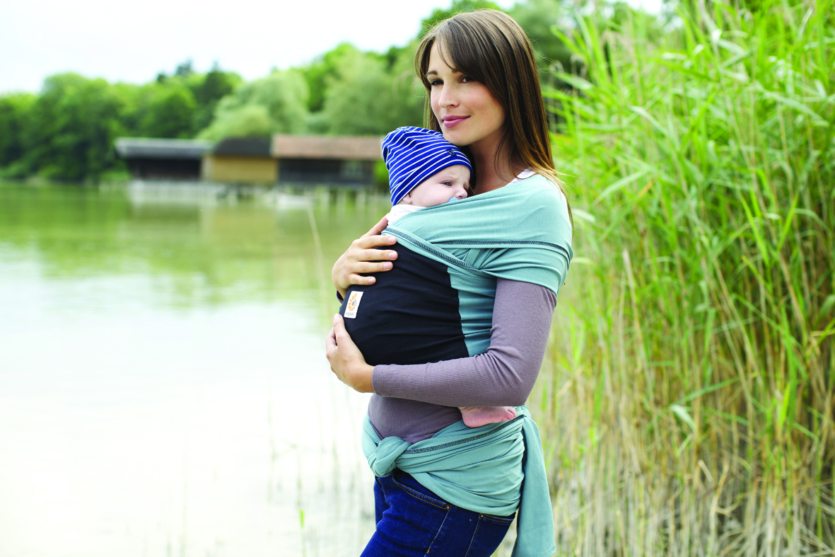 Neu: Das Ergobaby?Wrap??elastisches Tragetuch für intensive Bindung. Neu: Das Ergobaby?Wrap??elastisches Tragetuch für intensive Bindung.