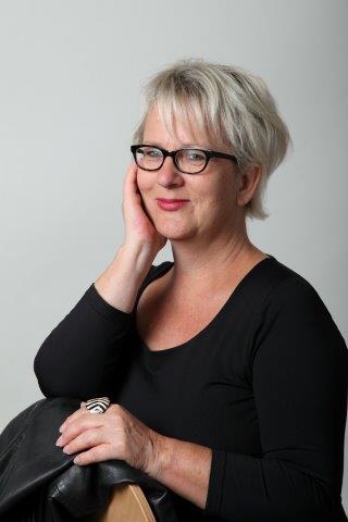 Helen Sonntag schreibt mit Begeisterungüber ihre Erlebnisse in Afrika