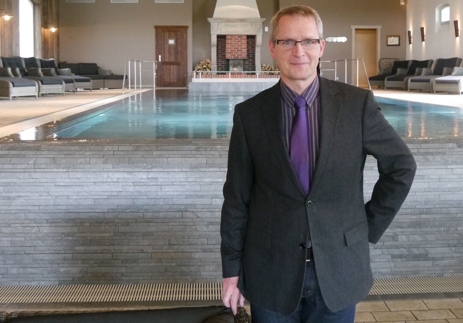 Mark A. Kühnelt ist neuer Direktor des Lindner Spa- und Golfhotels Weimarer Land Mark A. Kühnelt ist neuer Direktor des Lindner Spa- und Golfhotels Weimarer Land